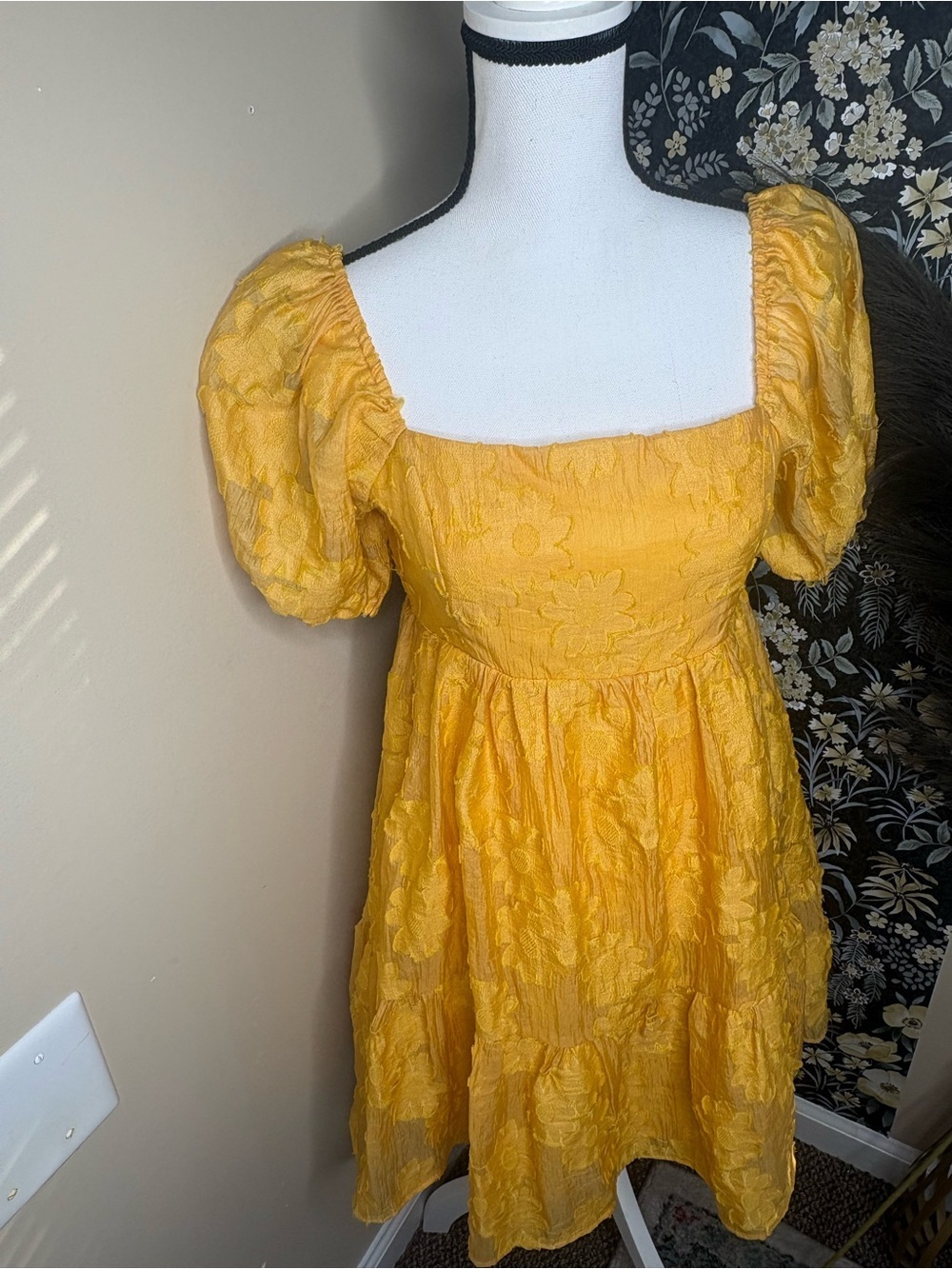 Vici Yellow Puff-Sleeve Square-Neck Mini Dress